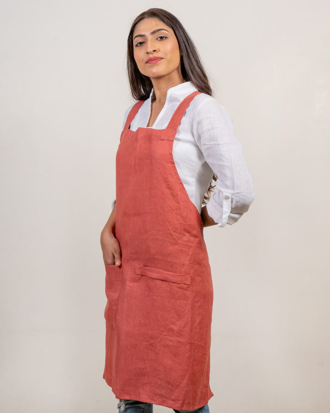 Cross Back Apron in 100% Hemp