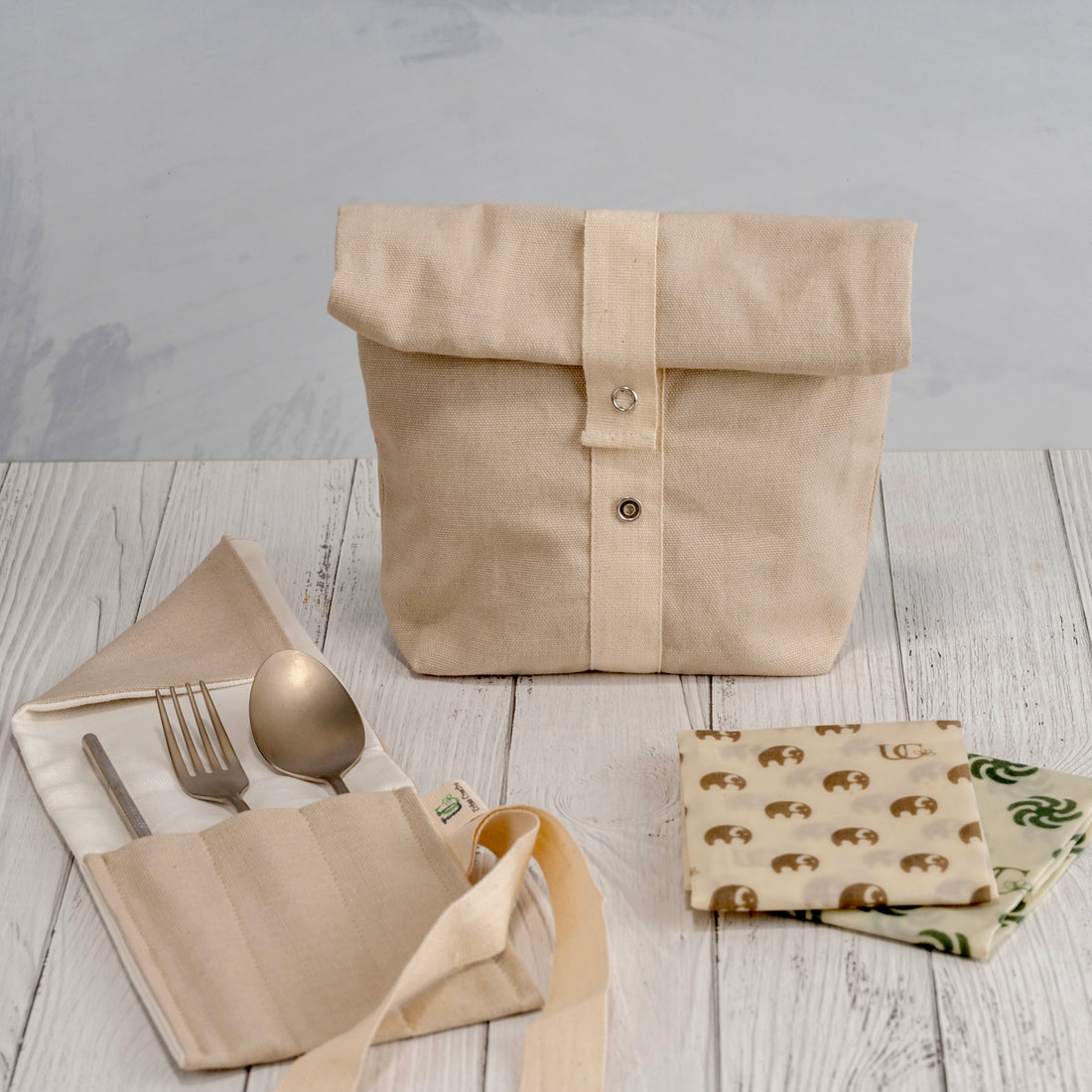 Zero Waste Snack Bag Kit in Organic Cotton (1 Roll Top Snack Bag + 1 Cutlery Wrap + 2 Medium Beeswax Food Wraps)